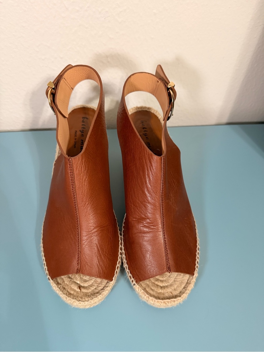 bettye muller Tan Leather Espadrille Wedge Sandals size EU 40/US 10